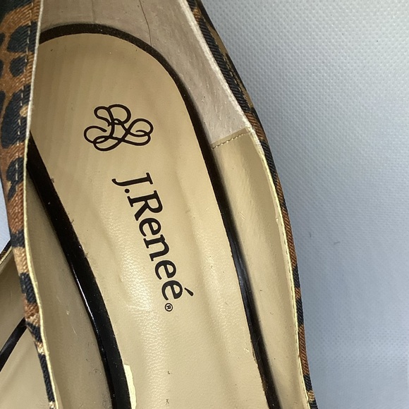 J. RENNE LEOPARD HEELS - Picture 13 of 14